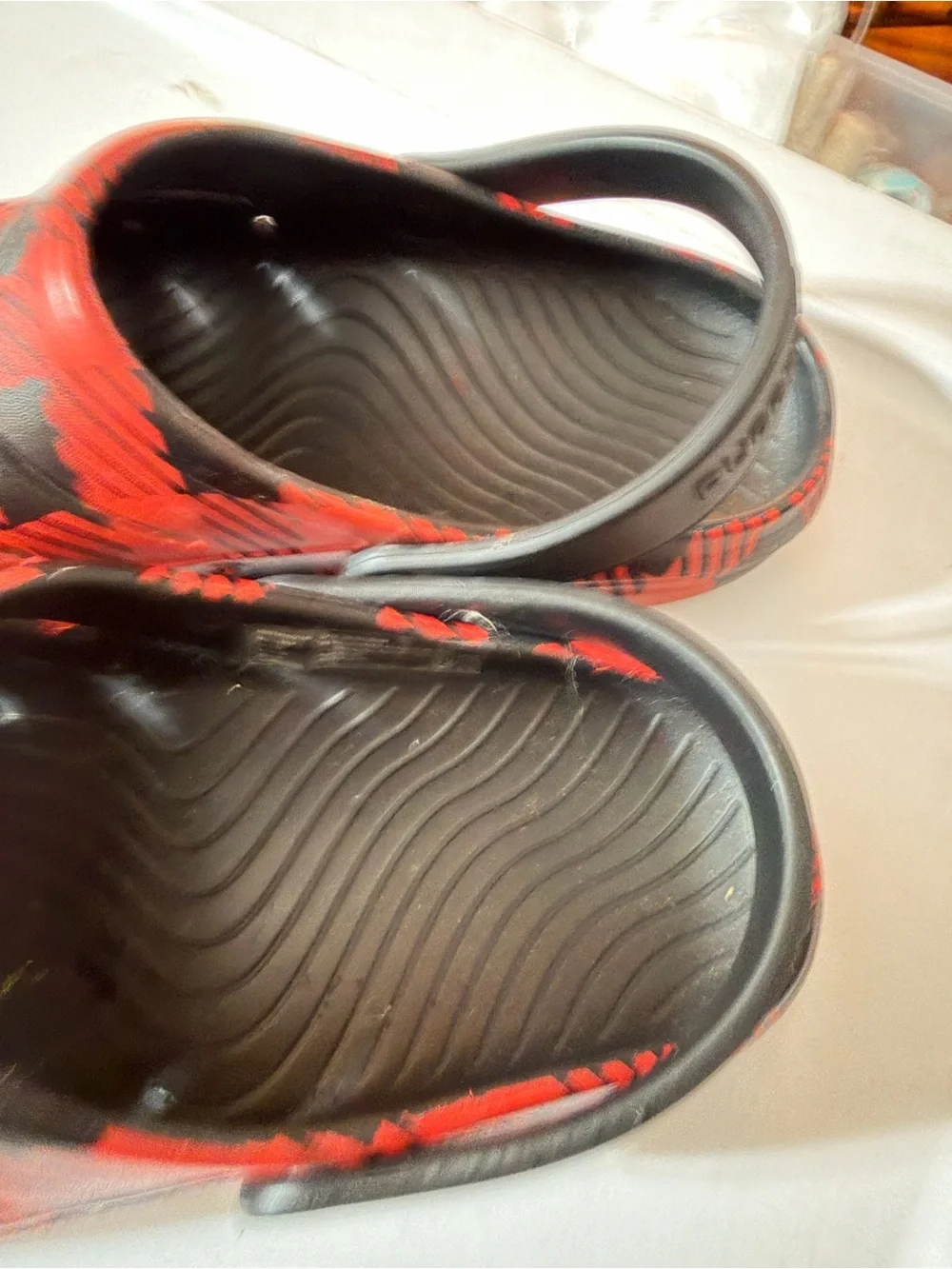 Men’s Red & Black Buffalo Plaid Gingham Comfort Clogs Sandals